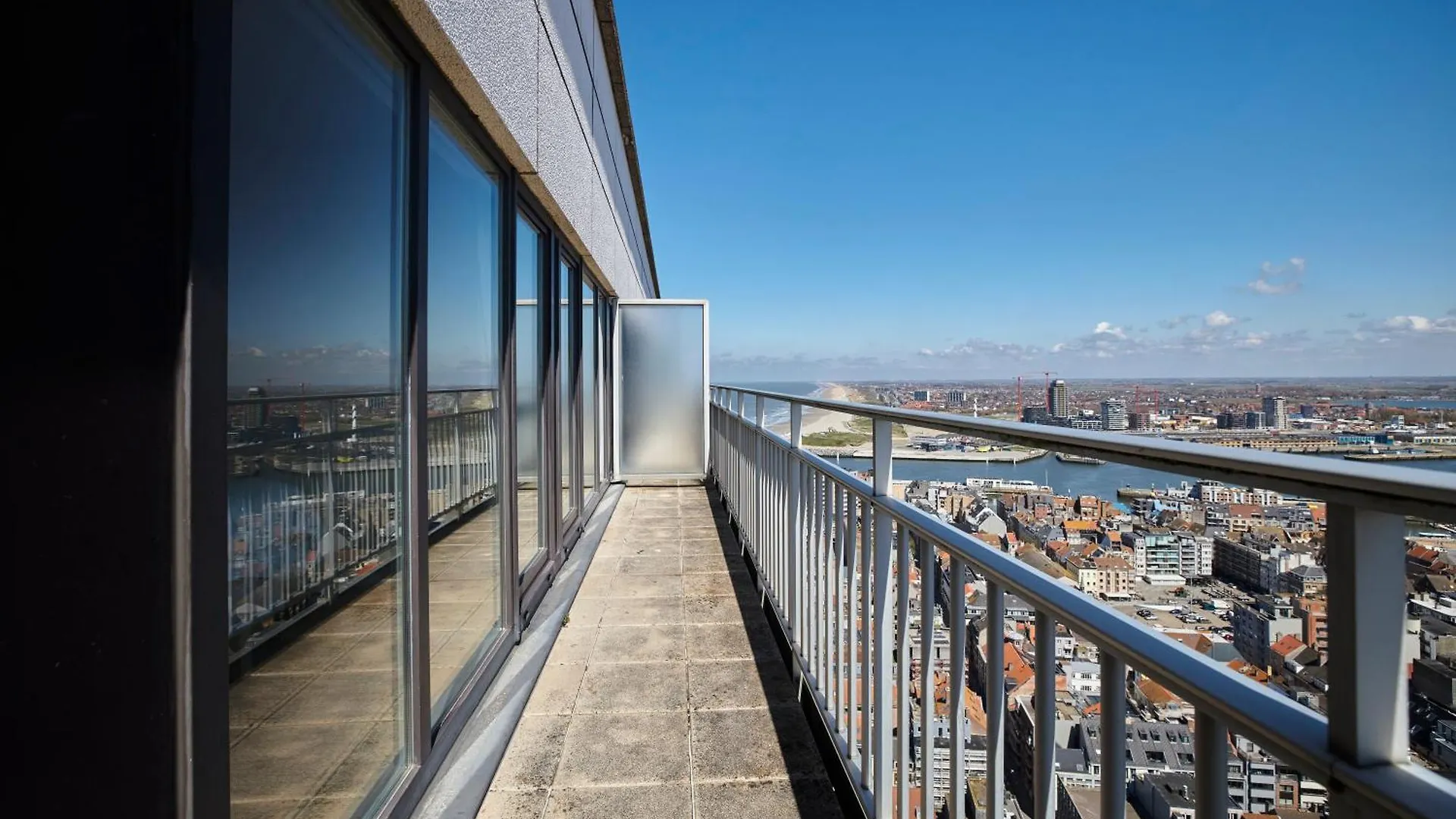 Apartment Europacentrum - Birds Eye View Ostend